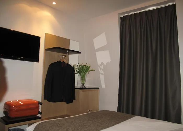 Source Hotel Parigi